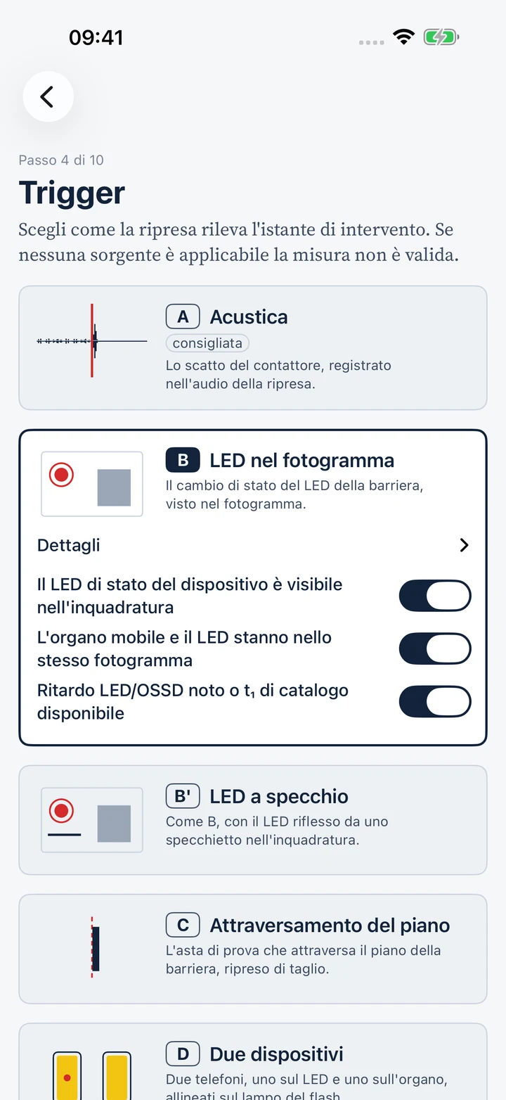 StopTime, Trigger step: choice between acoustic, LED in the frame, mirror LED and plane crossing (Italian interface shown)
